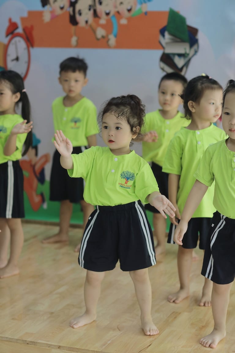 Young learners exploring together