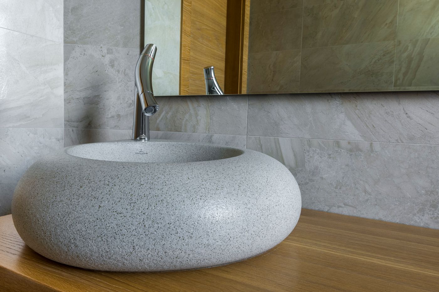 Basin setting