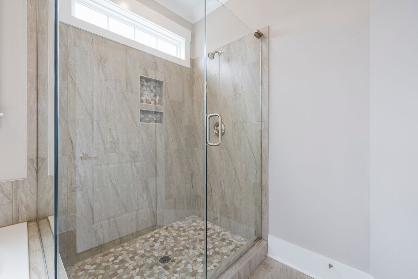 Walk-in shower, Lincoln Park